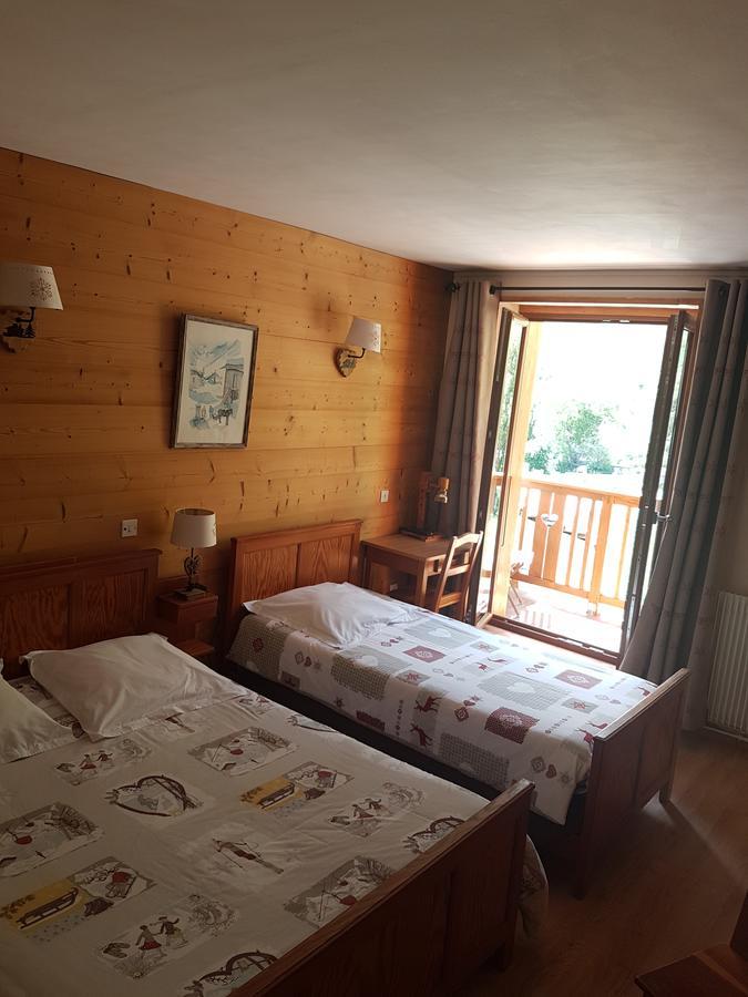 Hôtel La Vanoise Bessans Exterior foto